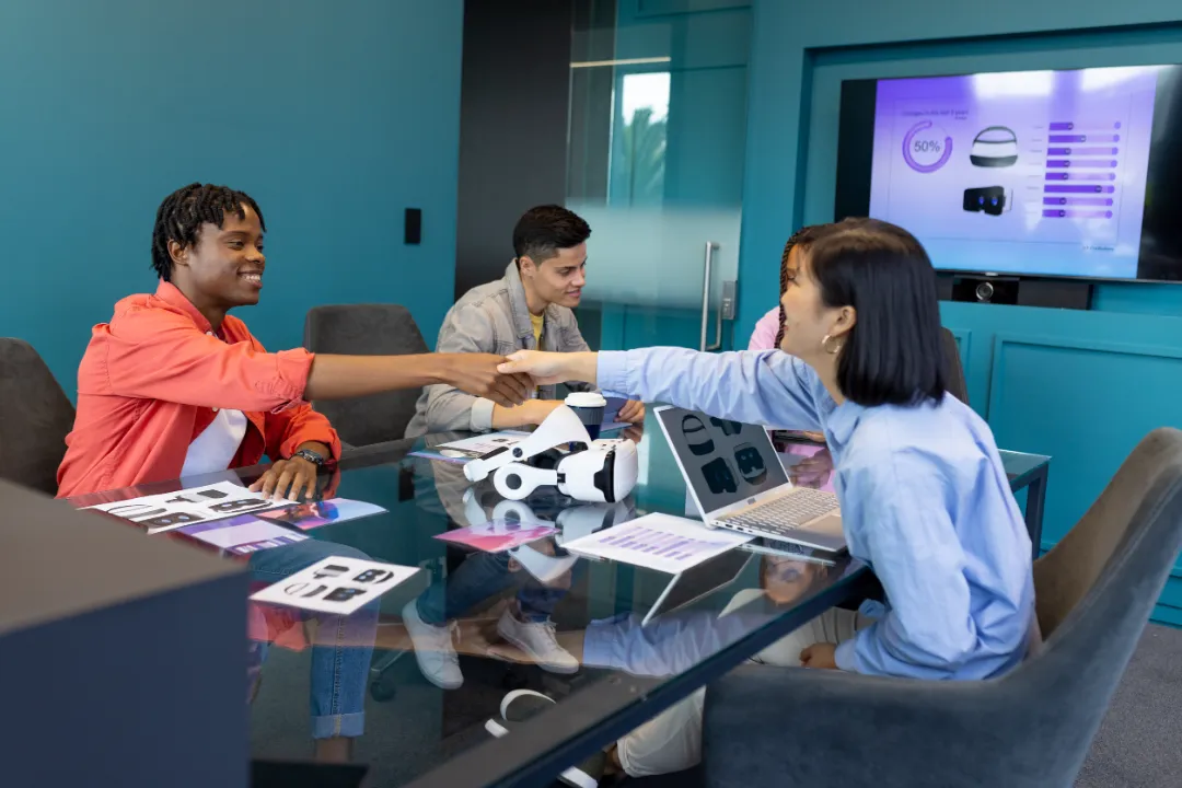 Custom Programs & Strategic Partnerships